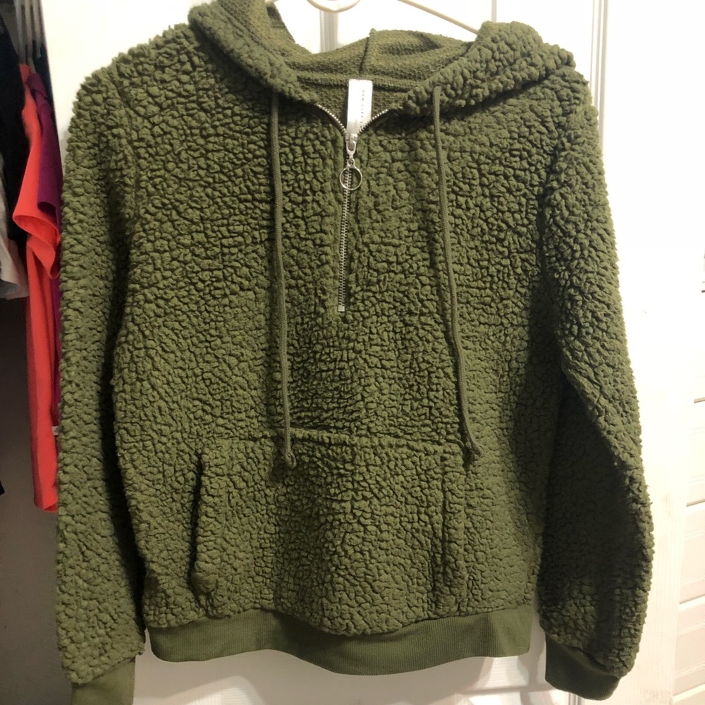 FUZZY ARMY GREEN HOODY